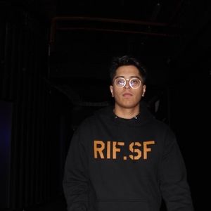 Meet your Posher, Marvin